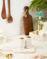 Aquila S&P Shakers White 30% Off