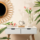 Ivy bird table décor