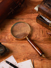 Sierra Magnifying glass D