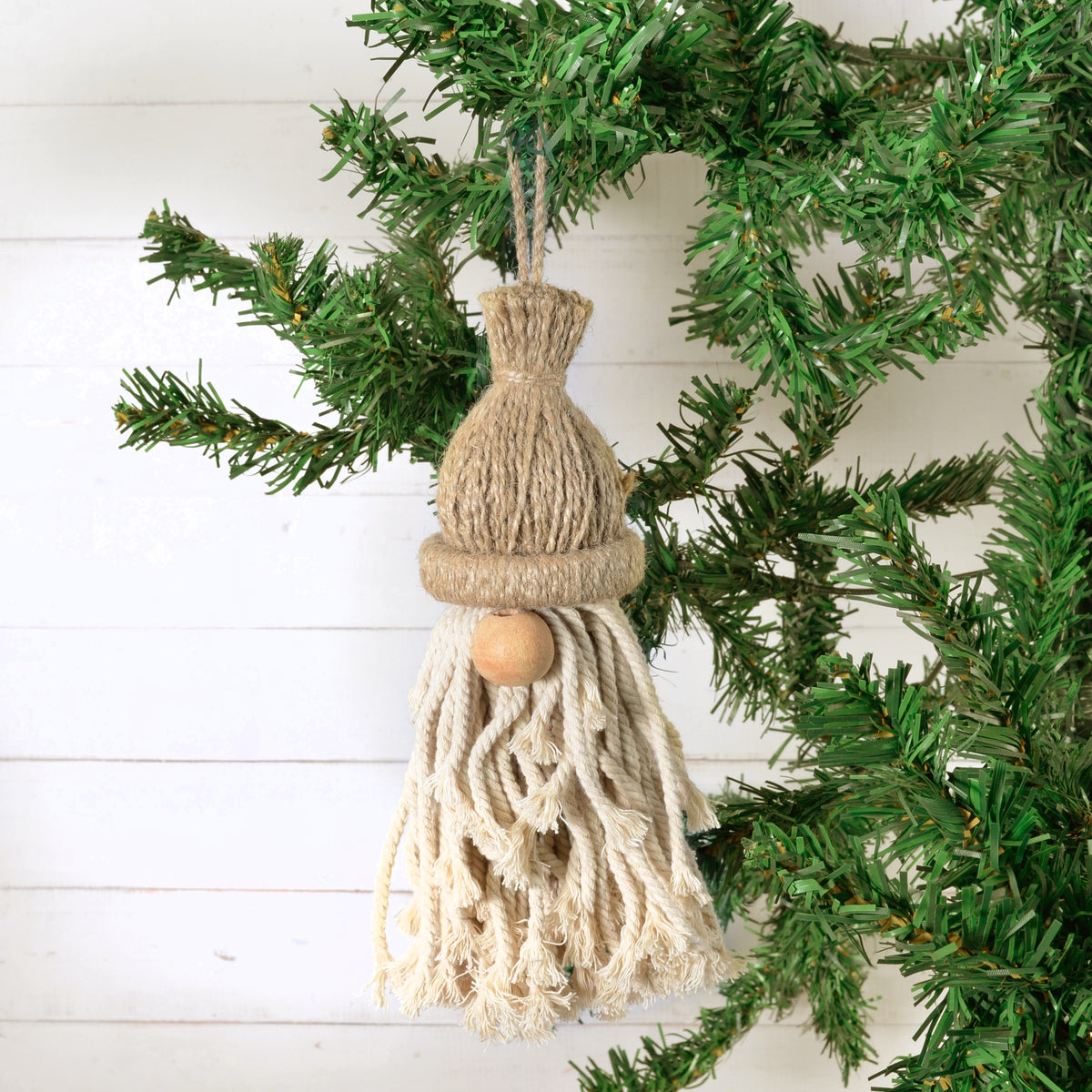 Holly gnome beige