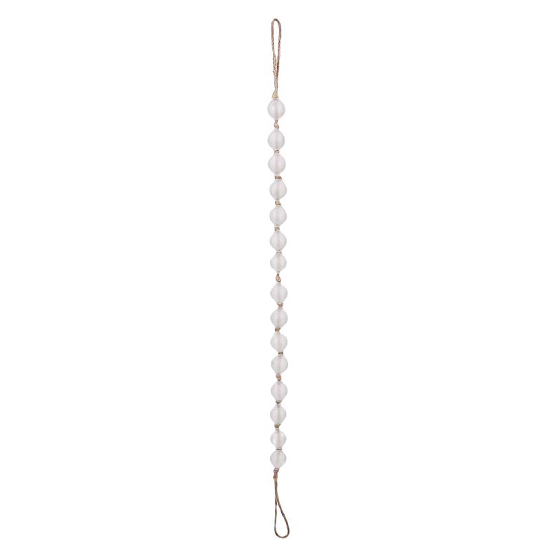 Riveria garland white