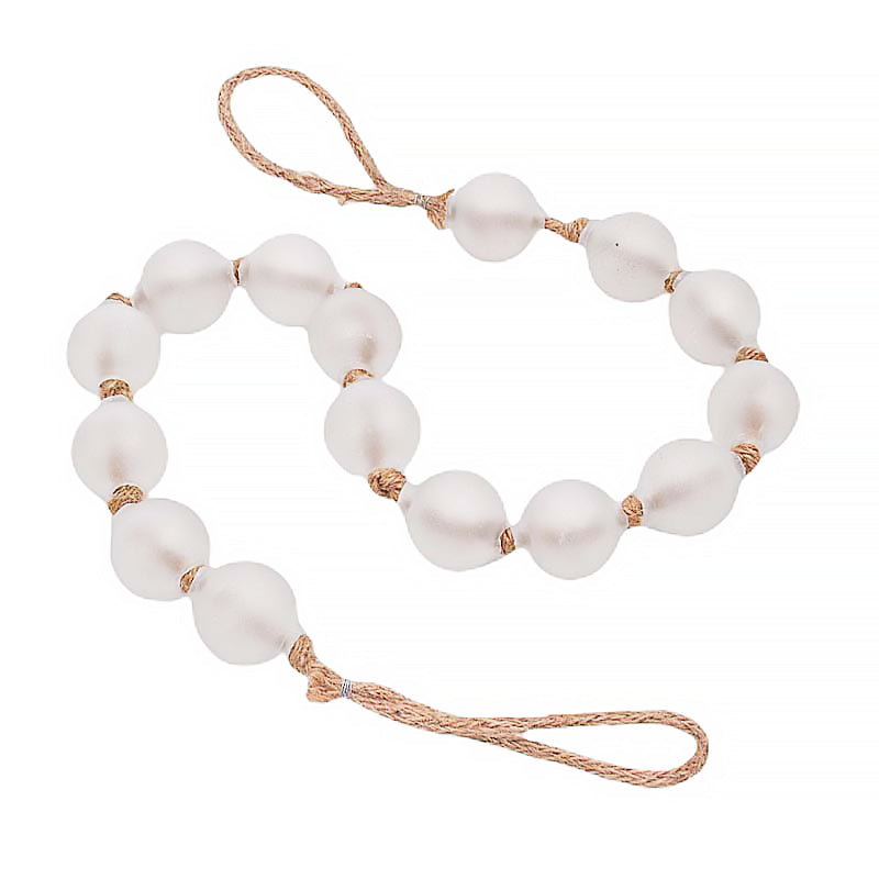 Riveria garland white