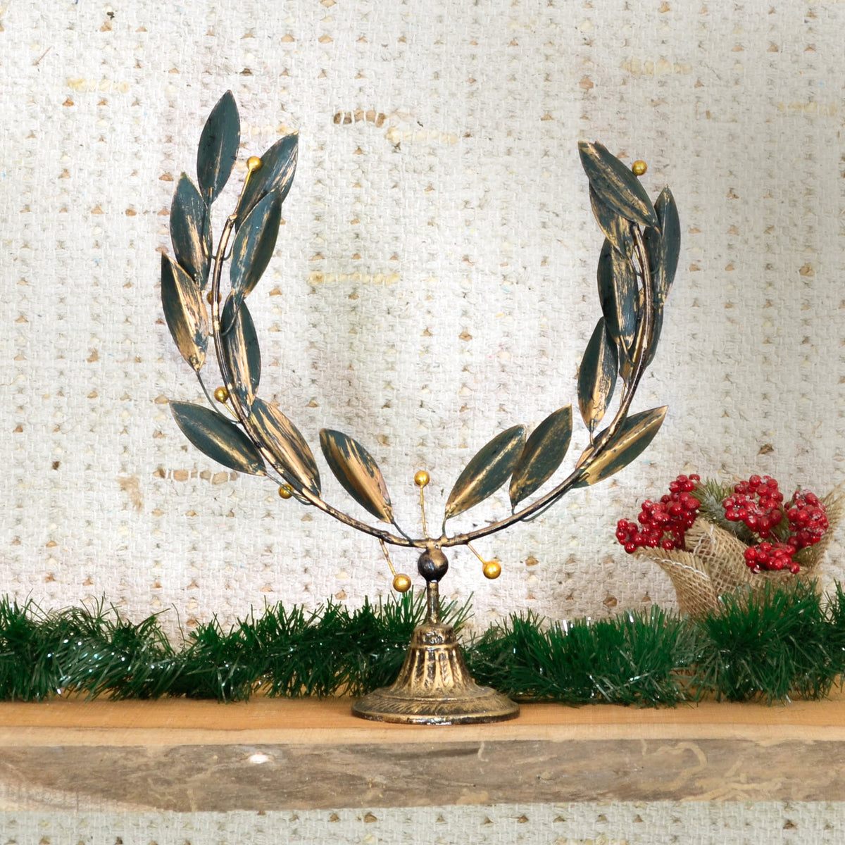 Earthy laurel large