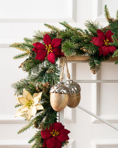 Cupid Acron ornament S/2