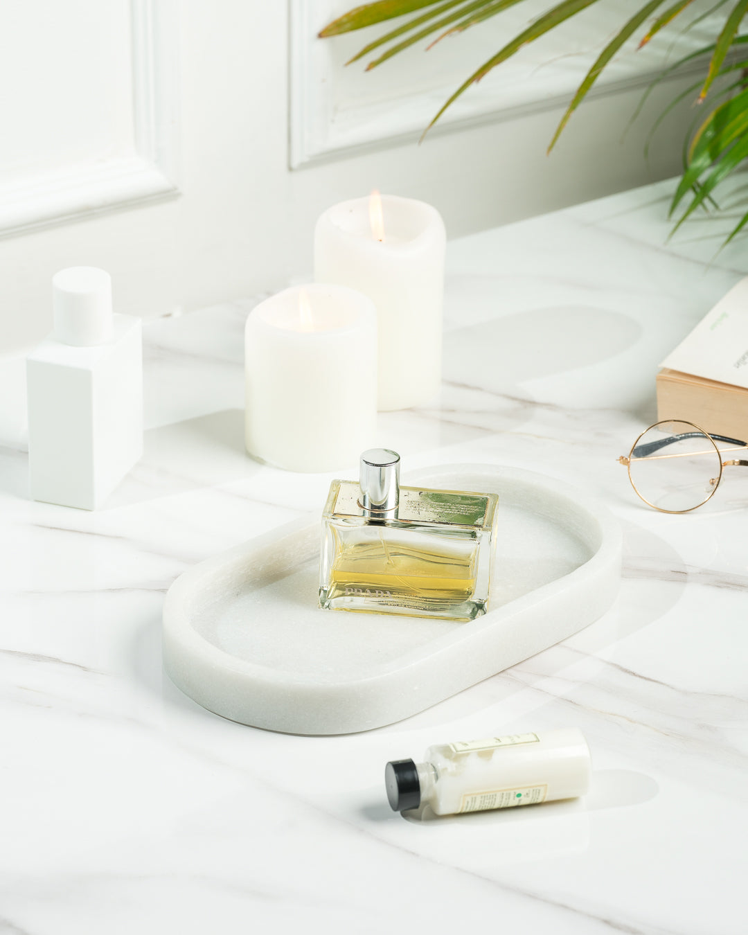 Aquila White Marble Tray 20% Off