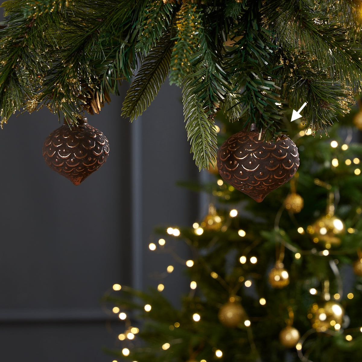 Mist Ribbed Ornament Copper L