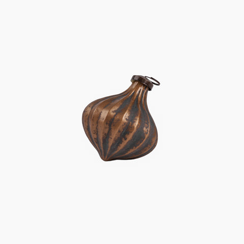 Russet Ribbed Belly Ornament Bronze