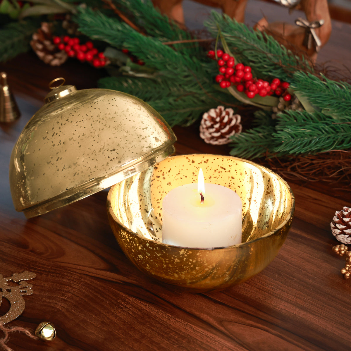 Dazzle Lid Candleholder Golden L