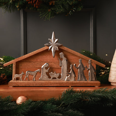 Ivy nativity