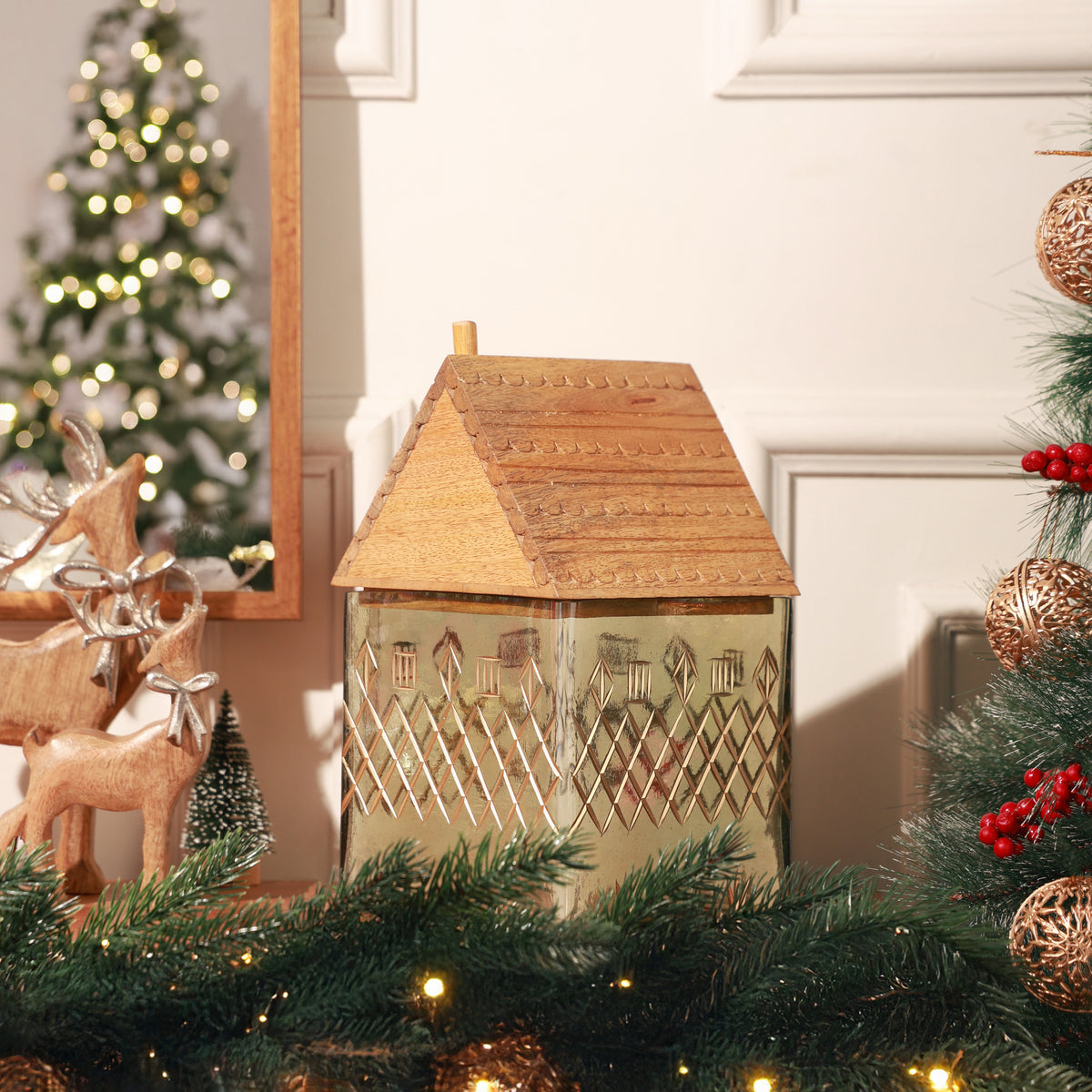 Tinsel house jar S
