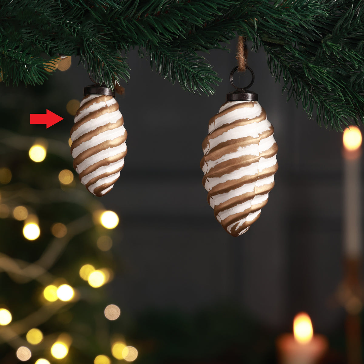 Terra pine ornament white S