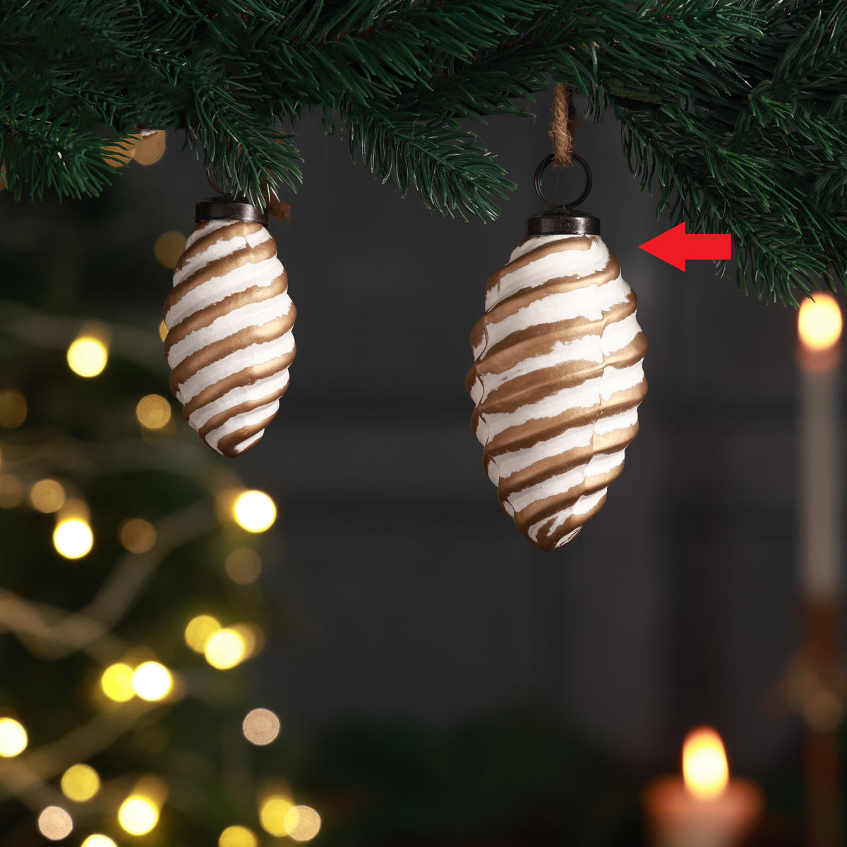 Terra pine ornament white L