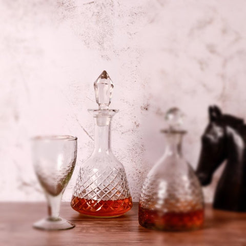 Magnolia Wine decanter (B)