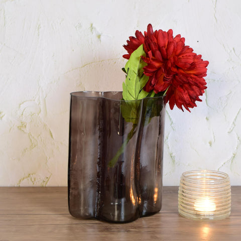 Elle vase charcoal S