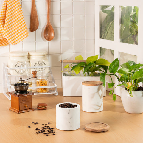 Inej storage jar M