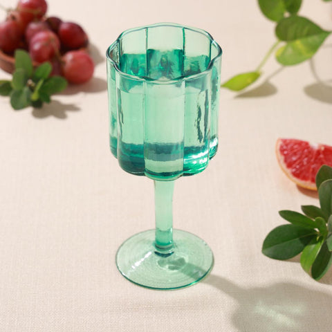 Daisy Wine Glass Blue L