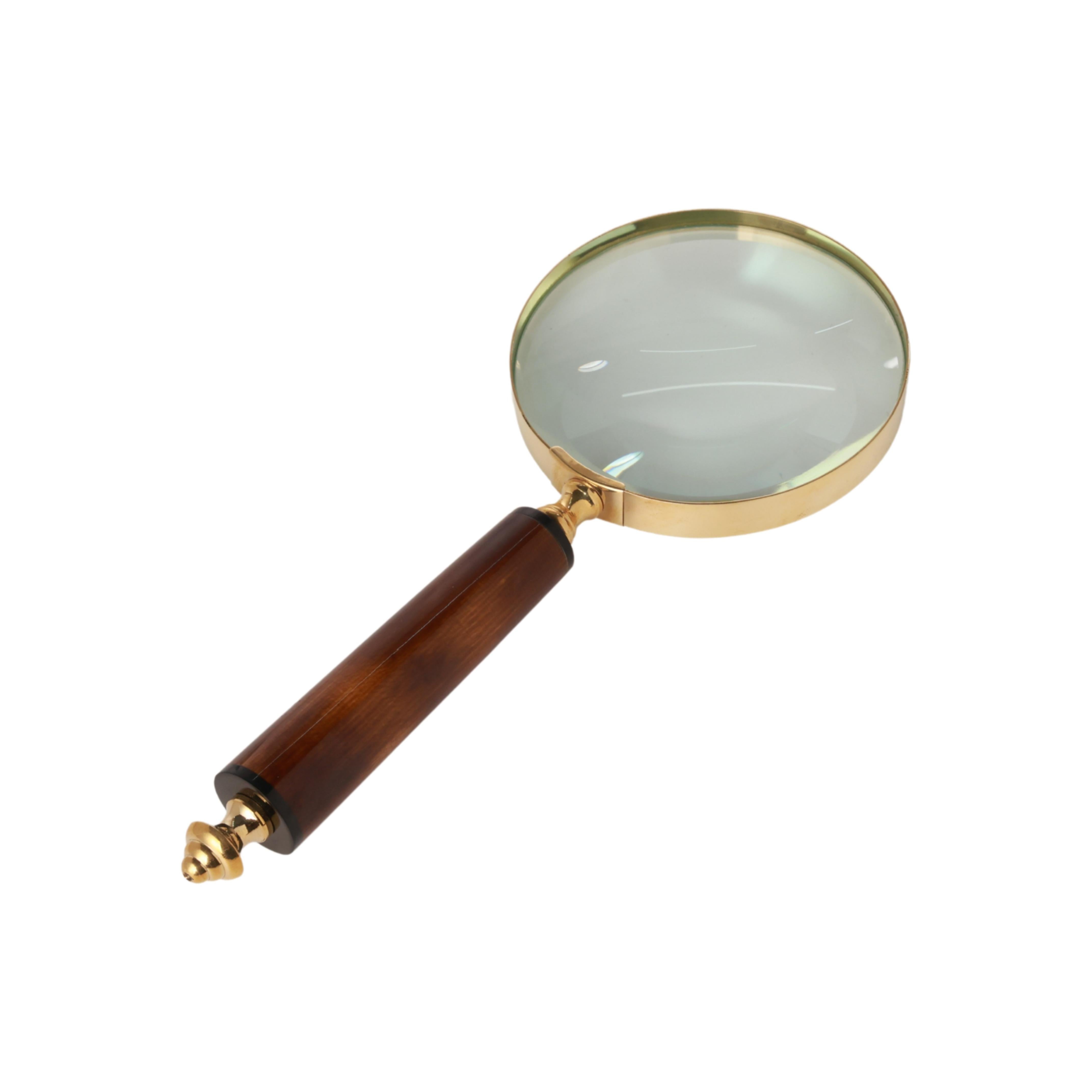 Sierra Magnifying glass D