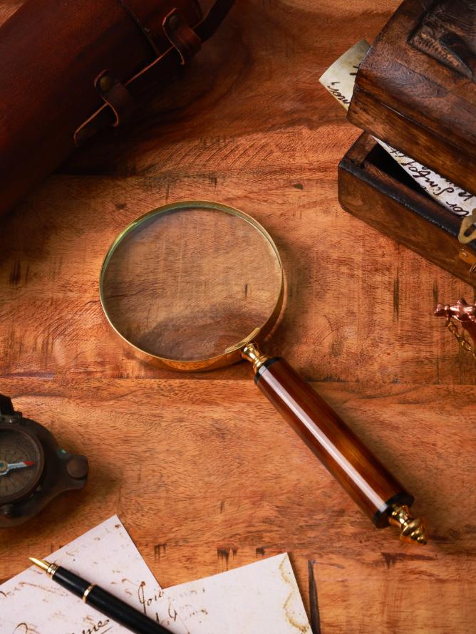 Sierra Magnifying glass D