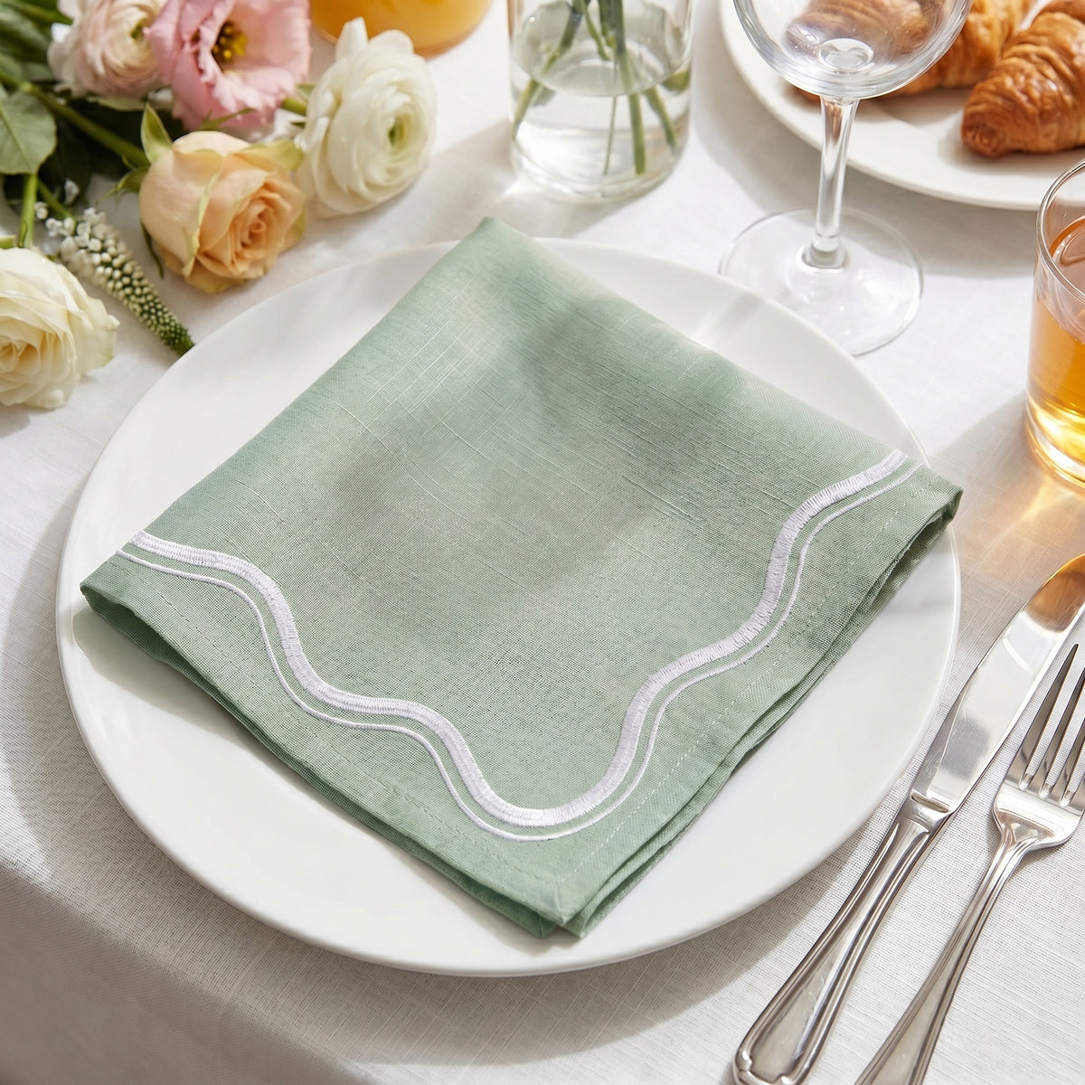 Leena Scallop Napkin Green