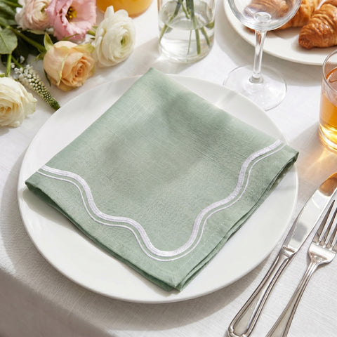 Leena Scallop Napkin Green