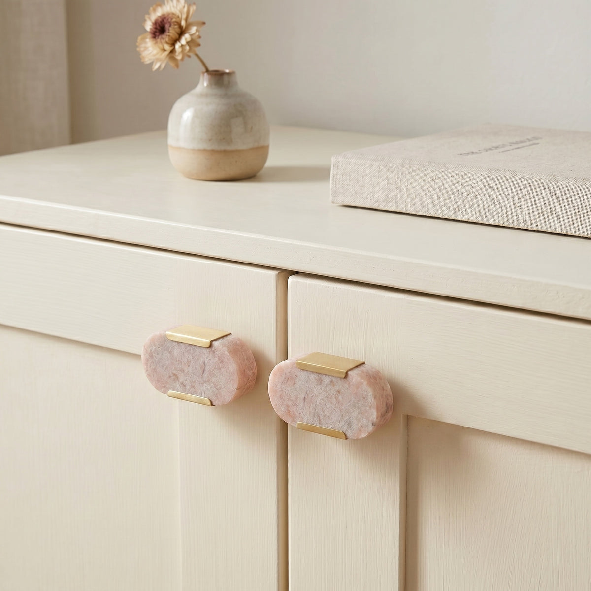 Asha Oval Marble Doorknob